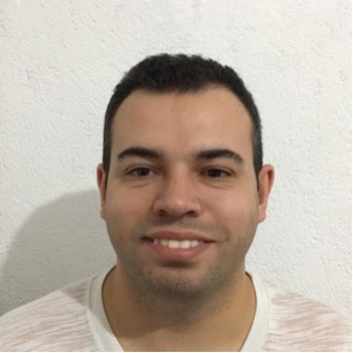 Dr.Thiago Herbert